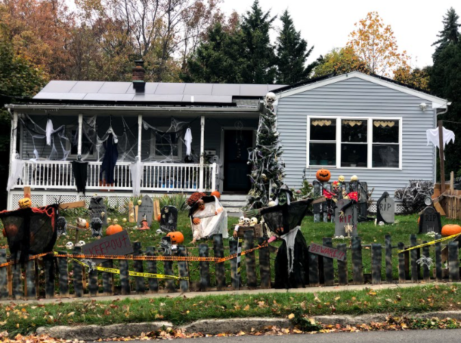 One of the many Milford houses decorated for Halloween located on Pond Point Avenue. 
Photo Courtesy: Nicole Jones, October 26, 2020
