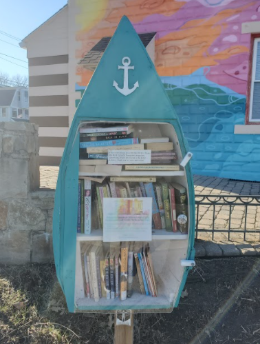 Walnut Beach A boat shaped one right outside of the Firehouse Gallery near Walnut Beach. Photo Courtesy: Ivy Glidden, March, 15, 2021