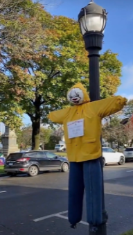 Thanksgiving in Milford: A scarecrow is decorated with a character from the movie IT in downtown Milford. Photo courtesy: Fiani Lin, October 30, 2021.