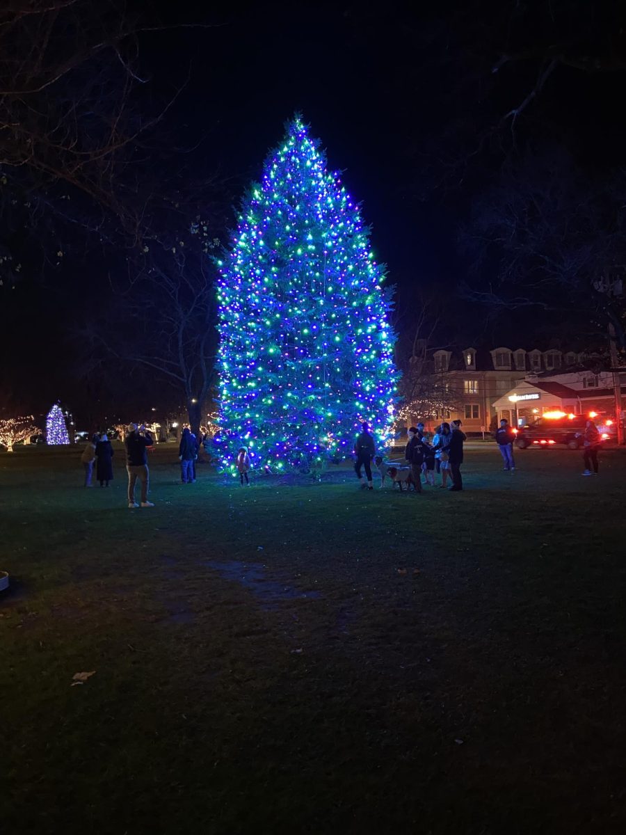 The Heart of the Holidays:. Milfords annual Christmas tree lighting on December 1, 2023.