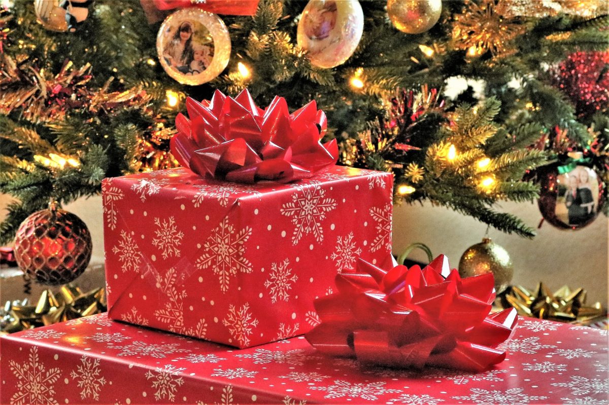 Christmas Gift Mania: Christmas presents under the tree for this holiday season. Photo courtesy: Sheila Brown from Public Domain Pictures. 