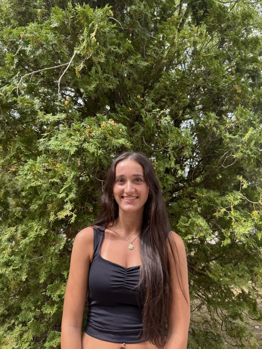 Eva Fernandes