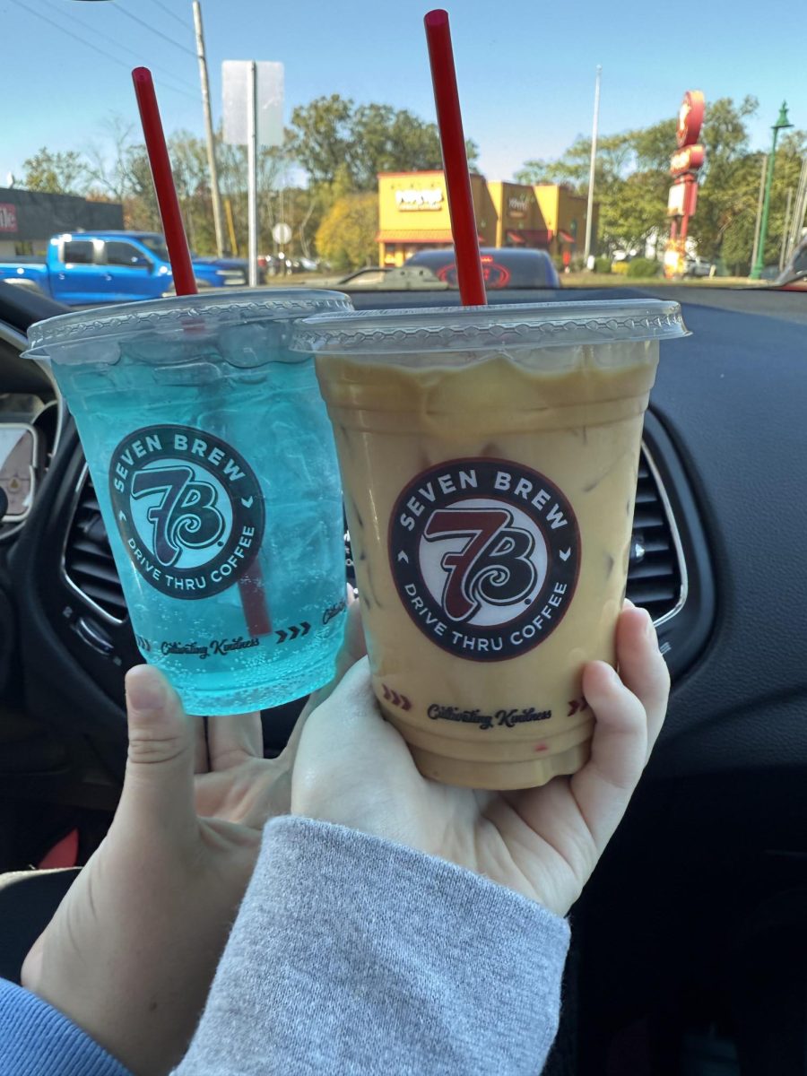 Refreshing Drinks: A Bondie and Ocean Breeze from 7 Brew. October 16, 2025. Photo Courtesy: Eloise Mackell.