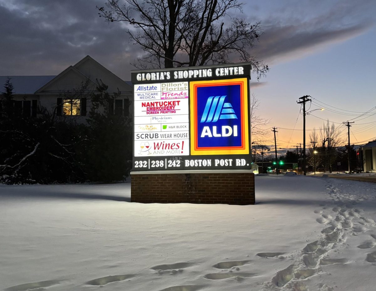 ALDI Sign: Stands outside Gloria’s Shopping Center on Boston Post Road, highlighting the grocery store's reputation for low prices and budget-friendly options, December 14, 2025. Photo courtesy: Tiffany Wilson.